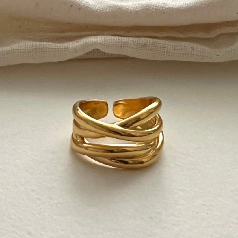 18K Gold