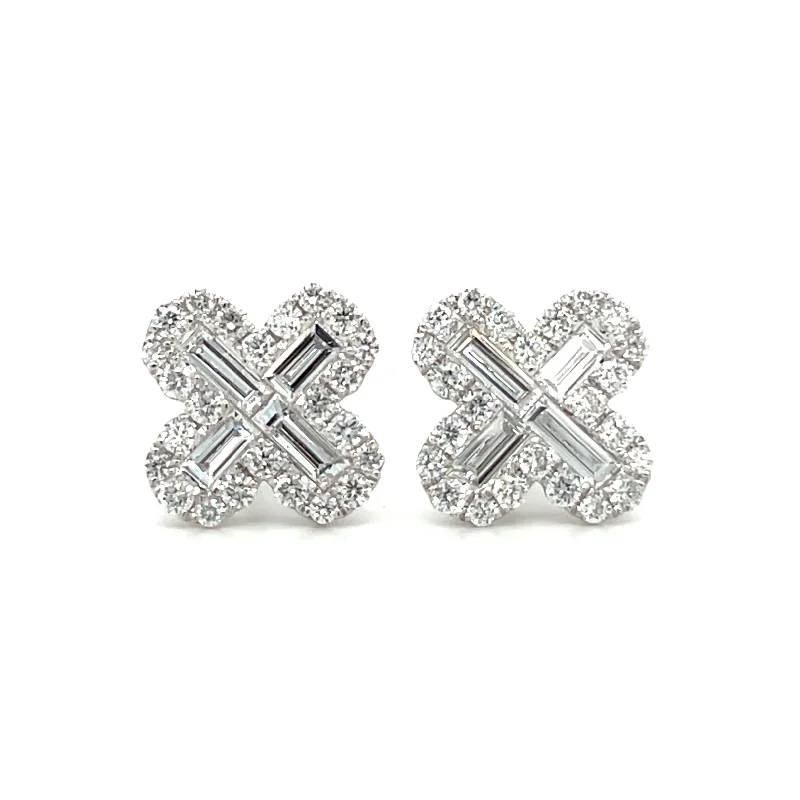 radiant gemstone chandelier earrings for women -18k White Gold Diamond Clover Stud Earrings