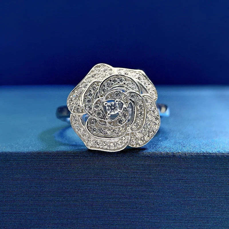 R561 Camellia Ring