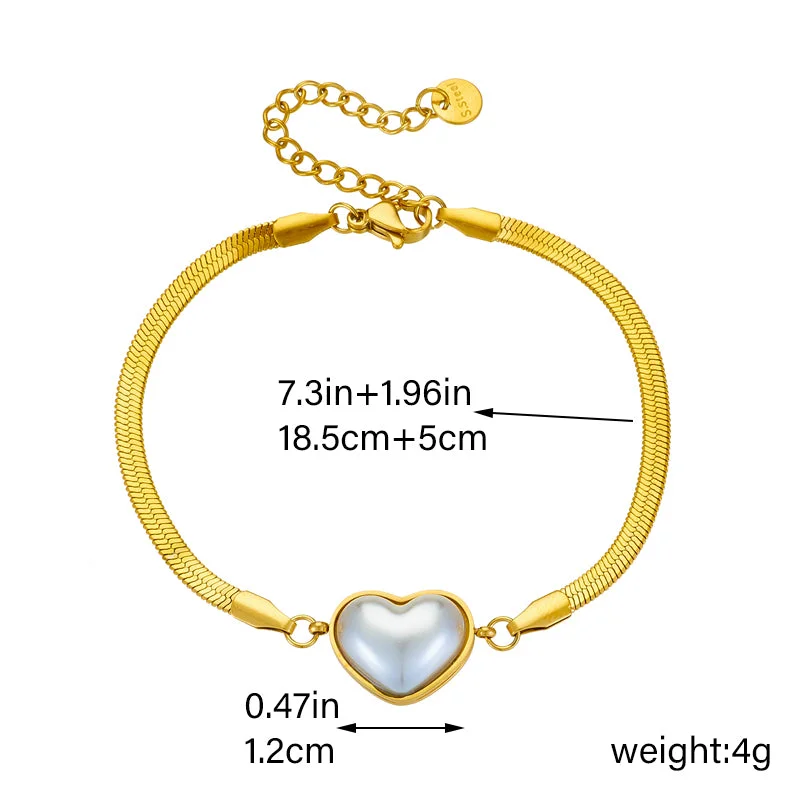 stylish silver bracelet sets for women -Retro Heart Shape Titanium Steel Plating Inlay Artificial Pearls 18k Gold Plated Bracelets